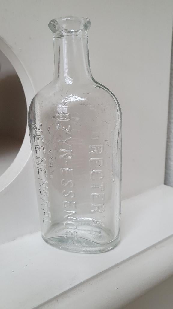 Bodemvondst oud apothekersflesje Veenendaal, Antiek en Kunst, Ophalen of Verzenden