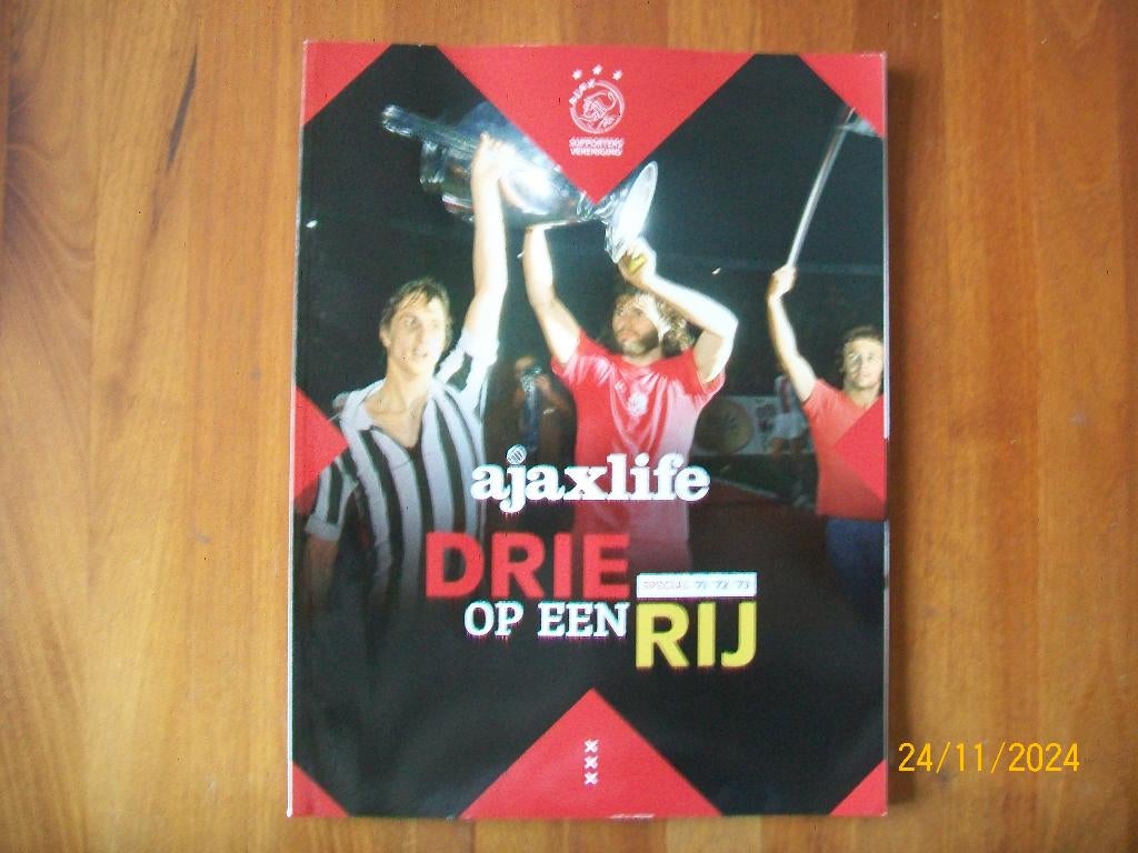 Ajax Life - 3 op een rij ( Special '71 / '72 / '73), Verzenden, Zo goed als nieuw, Ajax, Boek of Tijdschrift