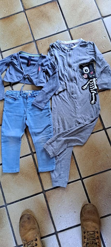 Te koop Meisjeskleertjes maat 98-104, Ophalen of Verzenden, Gebruikt, Maat 98