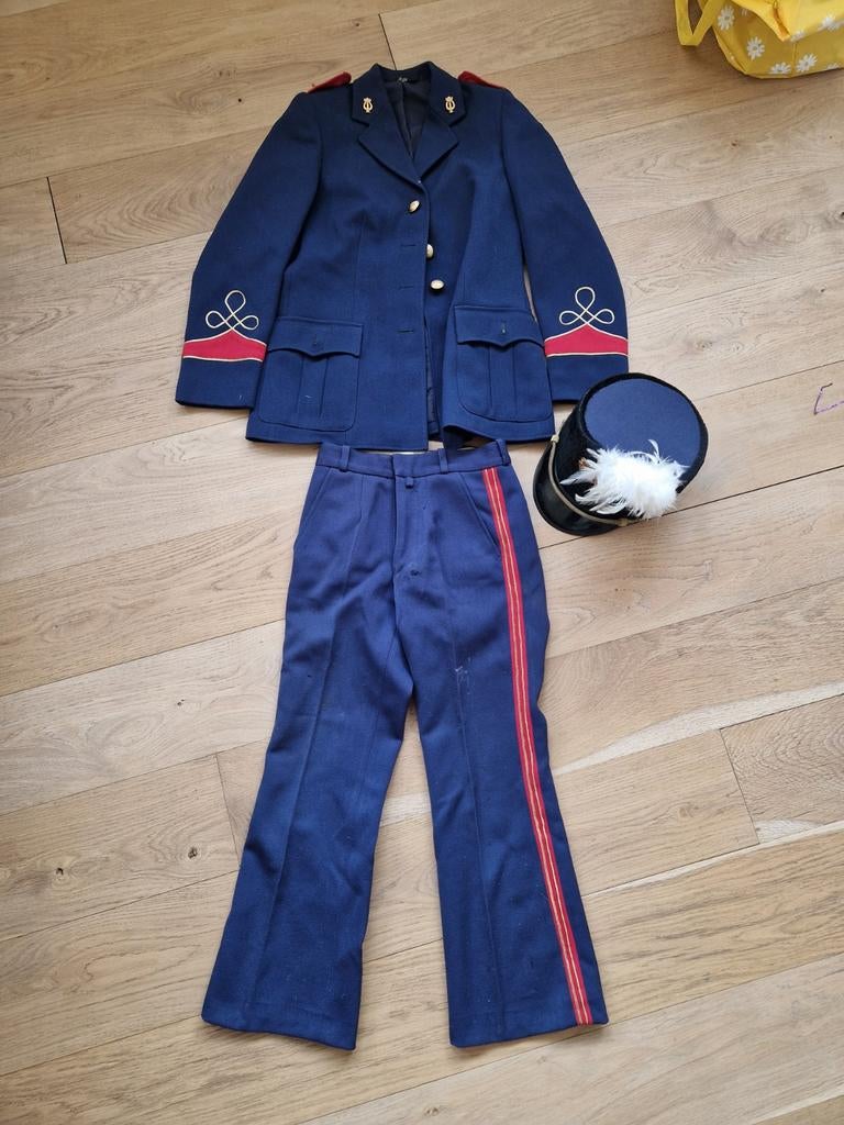 Vintage fanfare harmonie pak kostuum uniform met pet, Ophalen of Verzenden, Gebruikt, 158 t/m 164, Jongen of Meisje
