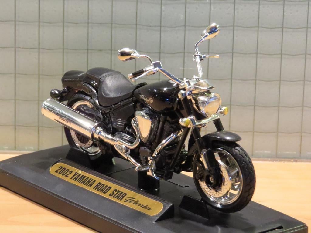 Yamaha Road Star warrior 1:18 motormax, May Cheong Group France S.A.S., Nieuw, Ophalen of Verzenden, Motor