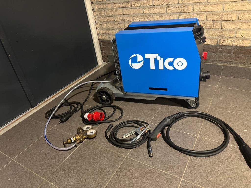 Lasapparaten tico en fronius, Doe-het-zelf en Verbouw, Gereedschap | Lasapparaten, Ophalen, Zo goed als nieuw, 150 tot 250 ampère