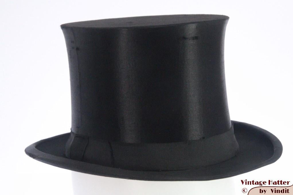 chapeau Claque Klaphoed hoge hoed Patent zwart zijde 54 = XS, Hoed, Ophalen of Verzenden, 57 cm (M, 7⅛ inch) of minder, Gedragen