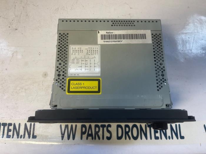 Radio van een Audi A4, Gebruikt, -, Verzenden, -