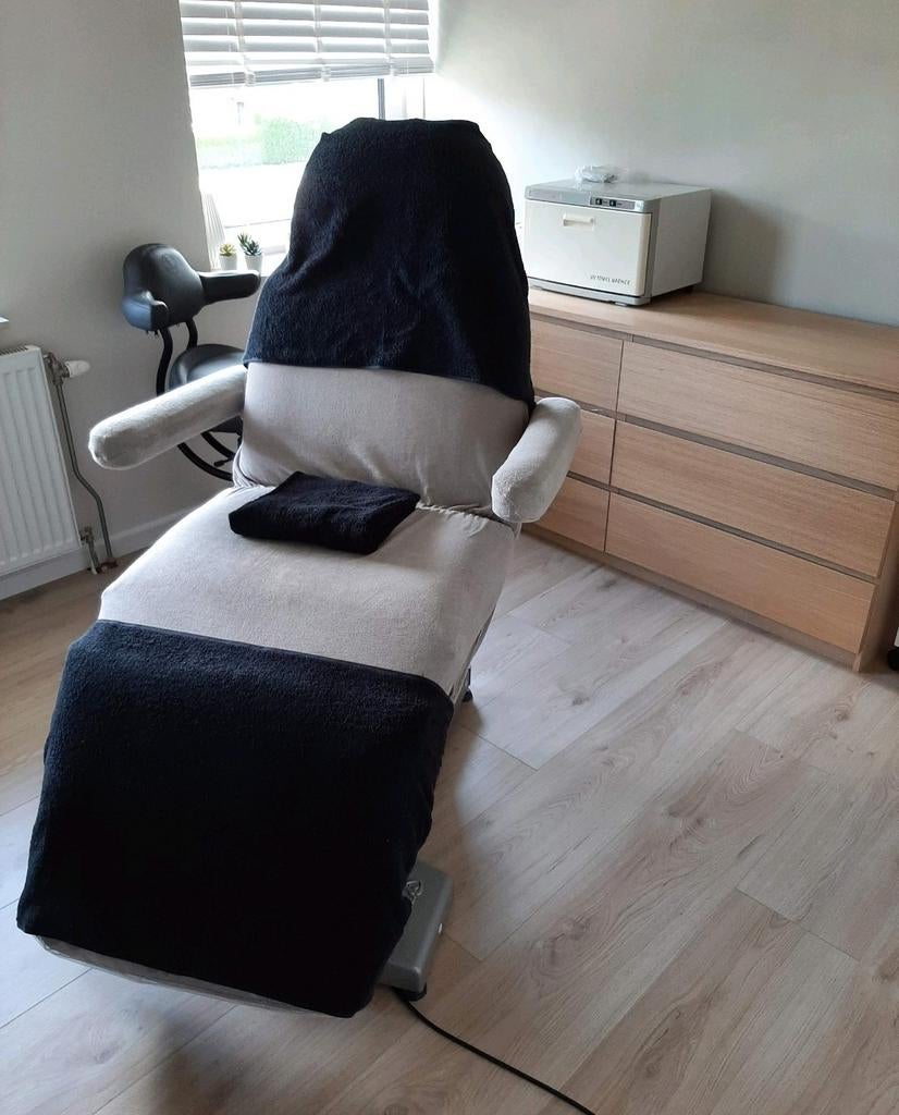 Gharieni Behandelstoel SPL 4 REVERSE soft bekleding, Ophalen, Zo goed als nieuw, Massagestoel of Kussen