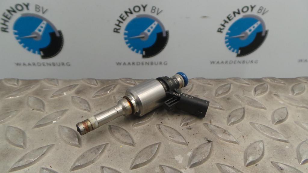 VOLKSWAGEN PASSAT BRANDSTOF INJECTOR / VERSTUIVER 2011, Ophalen of Verzenden, Gebruikt, Stiba lid