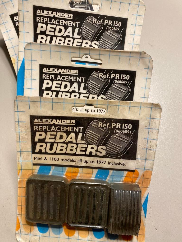 New old stock classic mini pedaalrubber set, Ophalen of Verzenden, Nieuw