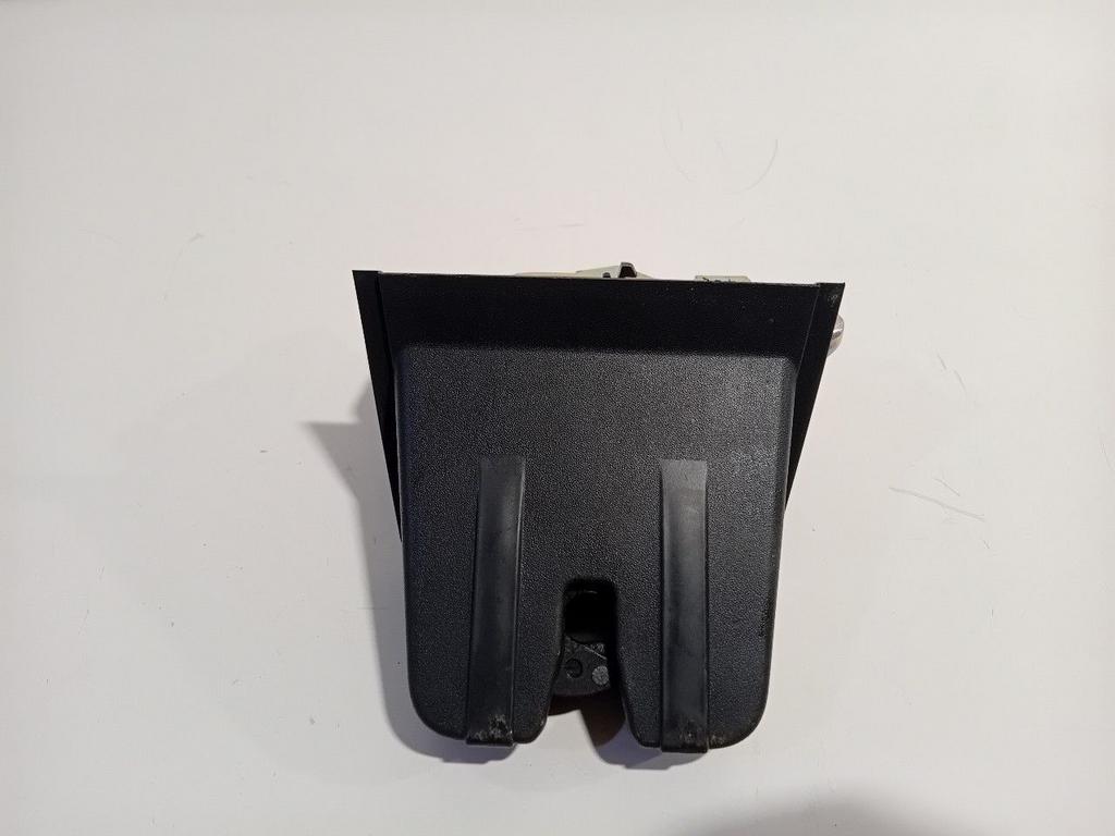 Slot mechaniek kofferdeksel achterklep elektrisch Volkswagen, Auto-onderdelen, Onderdelen@venauto.nl, Van der Ven Autorecycling B.V.