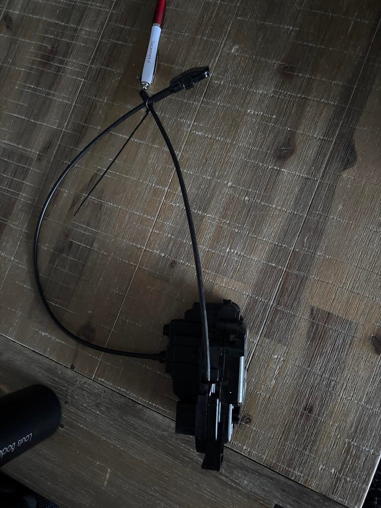 Slot Achter Links Renault Clio 3 - 6 Pins, Auto-onderdelen, Ophalen of Verzenden, Gebruikt