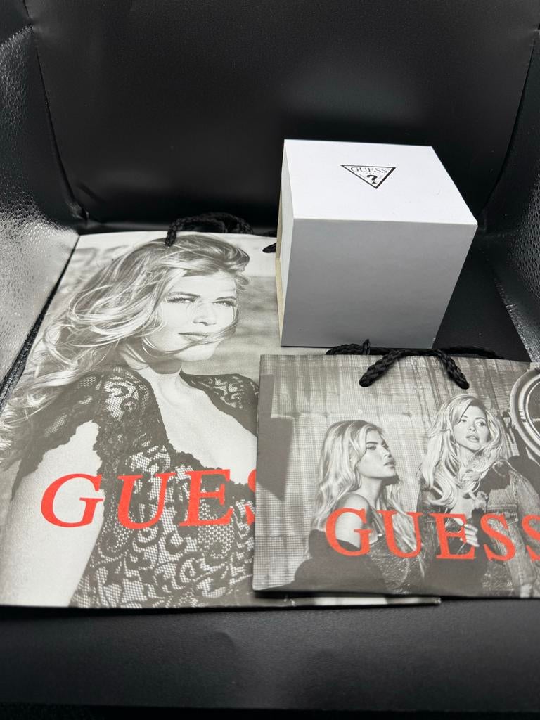 Guess Tassen Set, Ophalen of Verzenden, Zo goed als nieuw, Overige materialen, Volwassenen