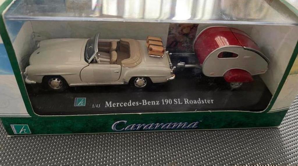 Cararama mercedes 190 sl met kampeerwagen, Hobby en Vrije tijd, Modelauto's | 1:43, Ophalen of Verzenden, Nieuw, Auto, Overige merken