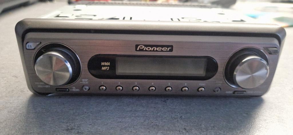 Pioneer DEH-P77MP Vintage Oldskool, Auto diversen, Autoradio's, Zo goed als nieuw, Ophalen of Verzenden
