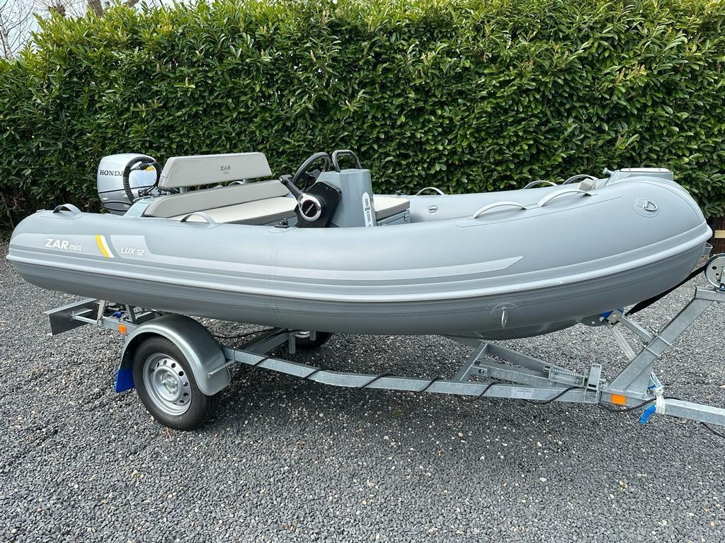ZAR Deluxe 12 Grijs Honda 20pk, Watersport en Boten, Ophalen, 10 tot 30 pk, Staal, Zo goed als nieuw