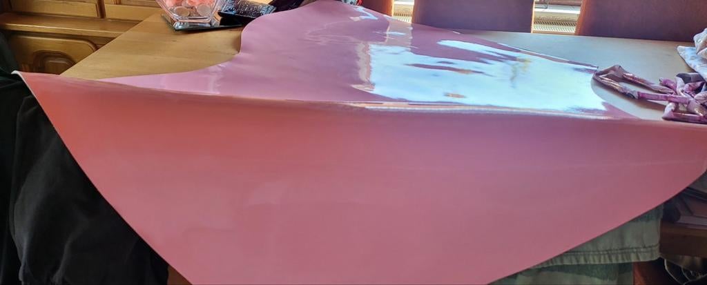 Roze rundleer, 4mm dik, 1.50x1.80m, 120 cm of meer, Leer of Kunstleer, Nieuw, Ophalen of Verzenden