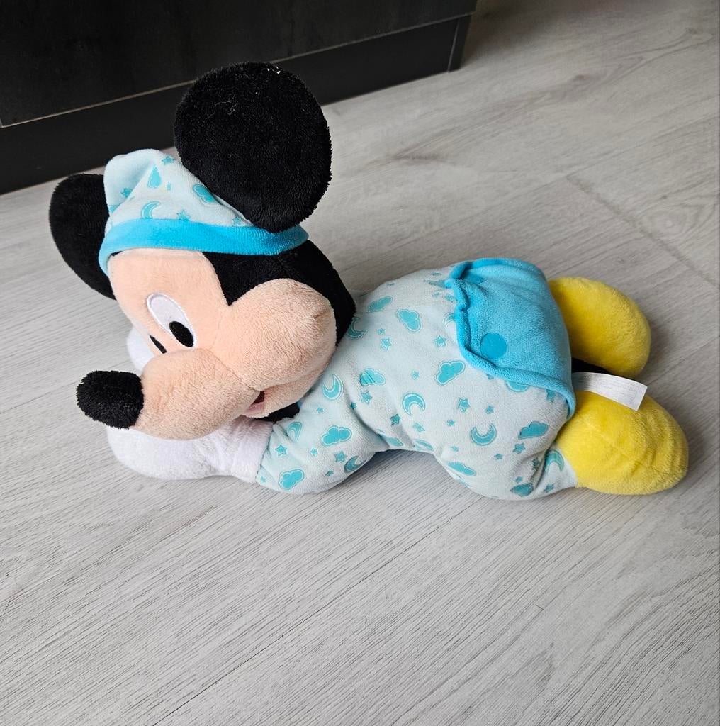 Glow in the Dark Mickey Mouse Knuffel, Kinderen en Baby's, Speelgoed | Knuffels en Pluche, Ophalen of Verzenden, Zo goed als nieuw
