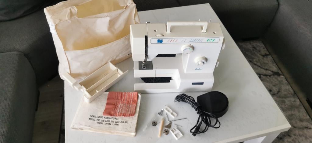 Naaimachine Anker 225S werkt goed, Hobby en Vrije tijd, Naaimachines en Toebehoren, Ophalen of Verzenden, Zo goed als nieuw, Naaimachine