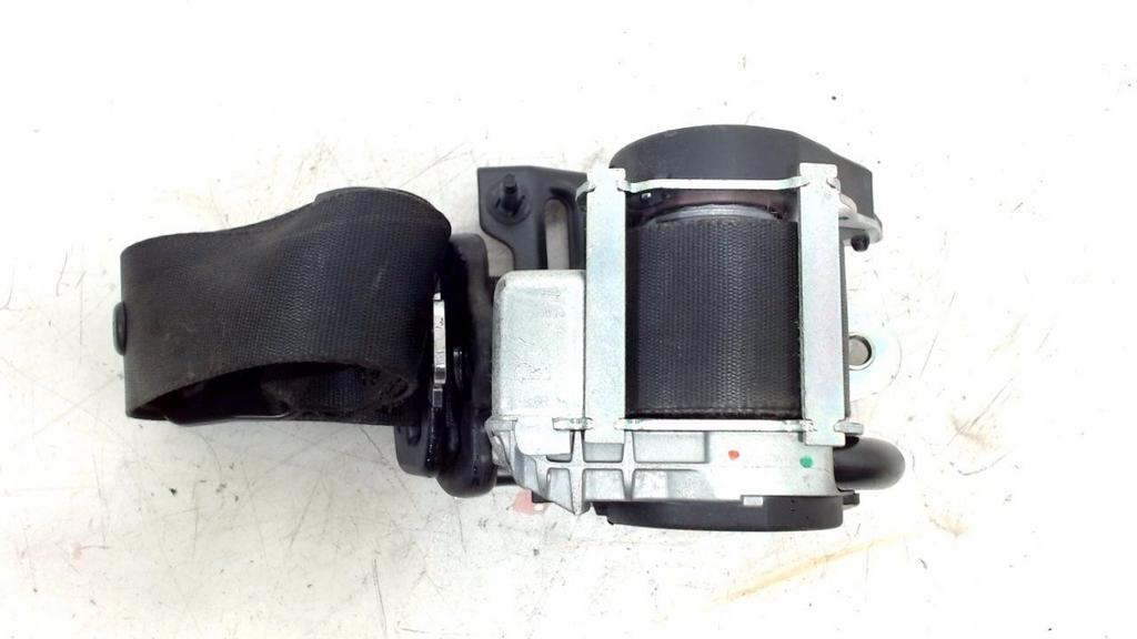 Veiligheidsgordel rechts voor Land Rover Freelander, Onderdelen@venauto.nl, Van der Ven Autorecycling B.V., Ettenseweg 76, 4706 PB Roosendaal, The Netherlands