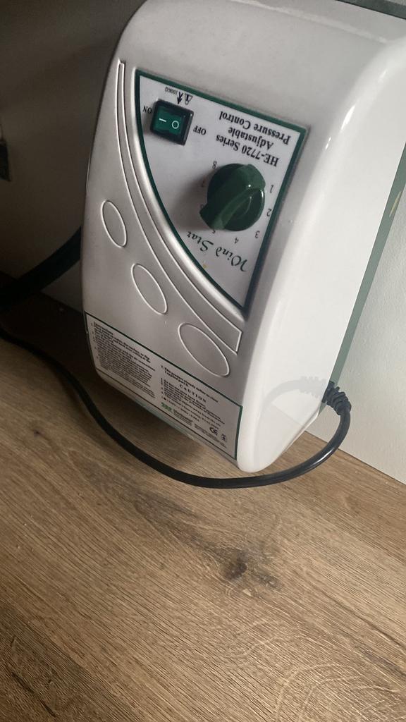 Decubitus matras, alternerend, Diversen, Verpleegmiddelen, Ophalen, Gebruikt