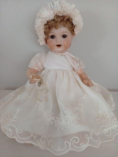 Antieke Heubach Koppelsdorf 342-3, Antiek en Kunst, Antiek | Speelgoed, Ophalen of Verzenden