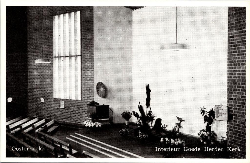 Oosterbeek - Interieur Goede Herder Kerk, Verzenden, 1940 tot 1960, Ongelopen, Gelderland