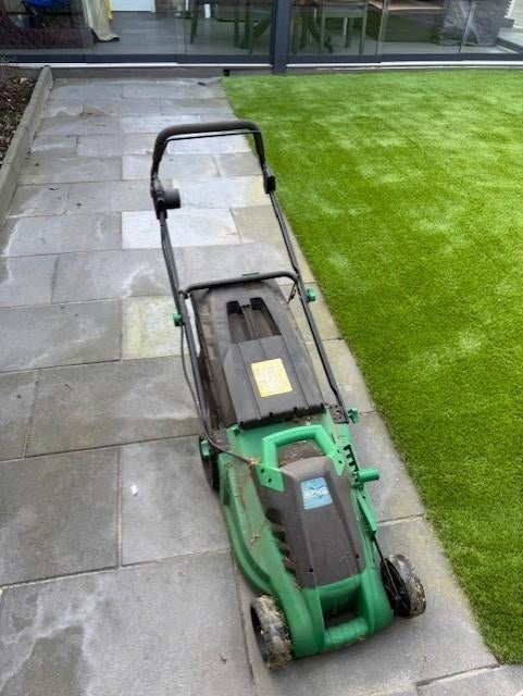 Rhodos grasmaaier/ lawn mower, Ophalen, Elektrische grasmaaier, 30 t/m 39 cm, Rhodos