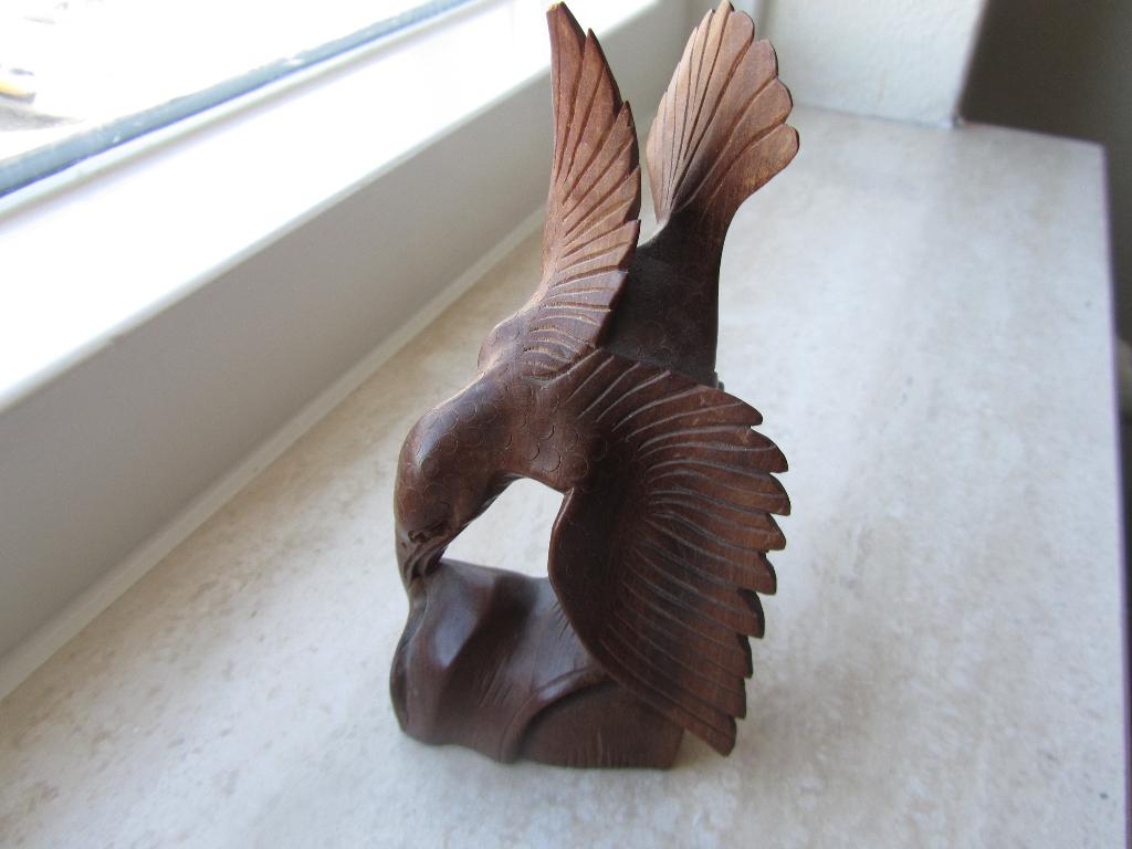 Indisch houtsnijwerk uit jaren  '45-'50, Antiek en Kunst, Houtsnijwerk, Minder dan 20 cm, Ophalen of Verzenden, Hout