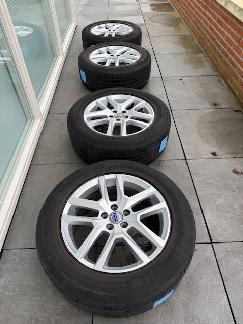 Volvo XC60 velgen 18 inch, Auto-onderdelen, Banden en Velgen, Ophalen, 18 inch, Gebruikt, Banden en Velgen