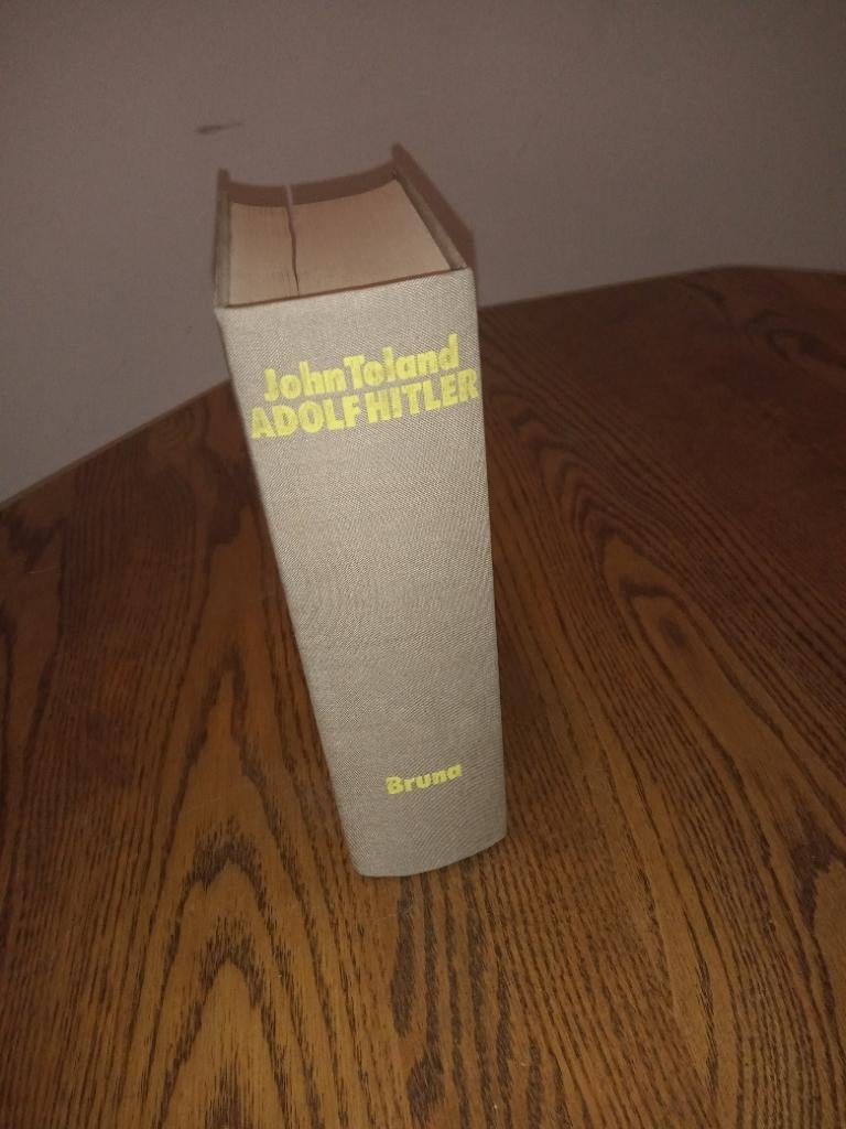 Boek John Toland Adolf Hitler, Europa, Ophalen of Verzenden, Zie beschrijving, 20e eeuw of later