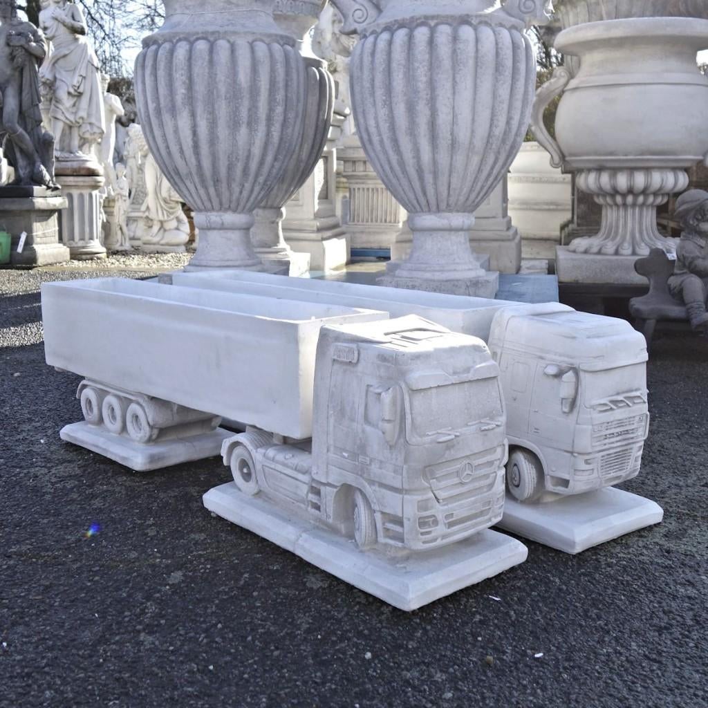 Vrachtwagen, tractor met kar, trein als betonnen tuinbeeld, Tuin en Terras, Tuinbeelden, Ophalen, Nieuw, Beton, Overige typen