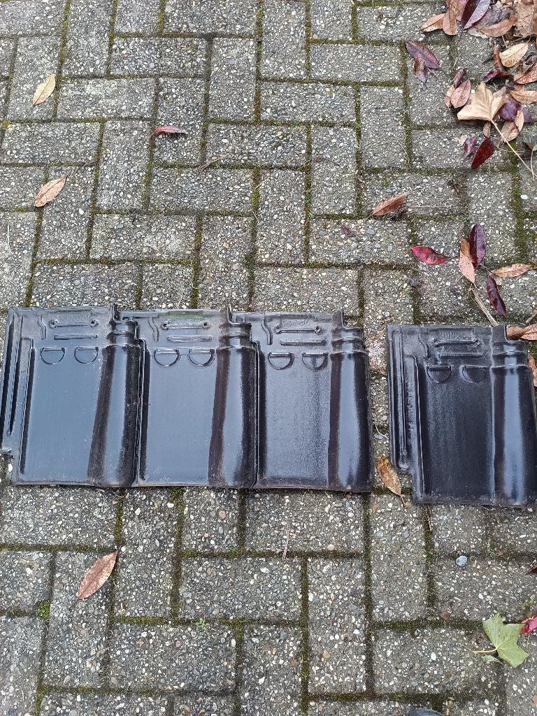 Koramic, tuile du nord dakpannen € 0,60 p/st, Doe-het-zelf en Verbouw, Dakpannen en Dakbedekking, Ophalen, Steen of Klei, Zwart