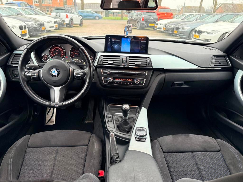 BMW 3-serie Touring 316i Executive M Sport|Nieuwe Ketting +, Gebruikt, 4 cilinders, Alcantara, Wit