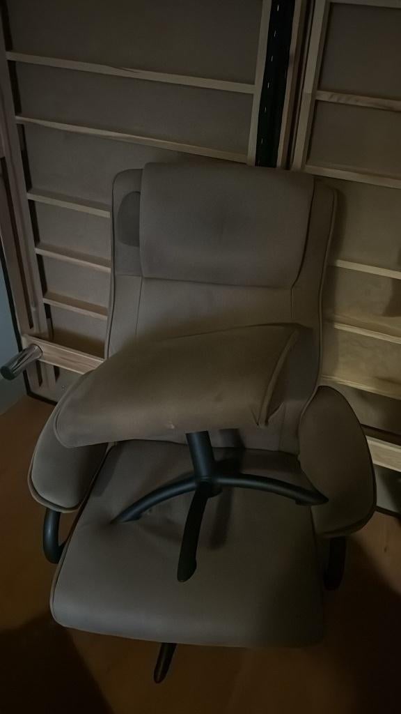 fauteuil met voetenbankje, Huis en Inrichting, Fauteuils, Ophalen, Gebruikt, Minder dan 75 cm, 50 tot 75 cm