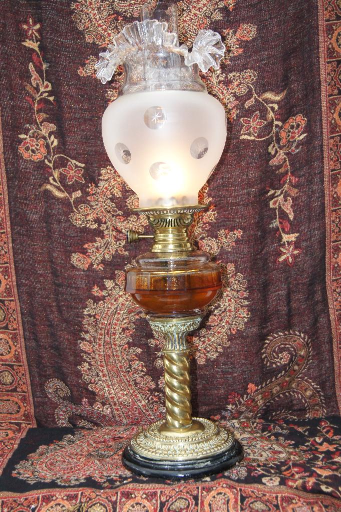 Staande Petroleum Lamp, Antiek en Kunst, Ophalen of Verzenden