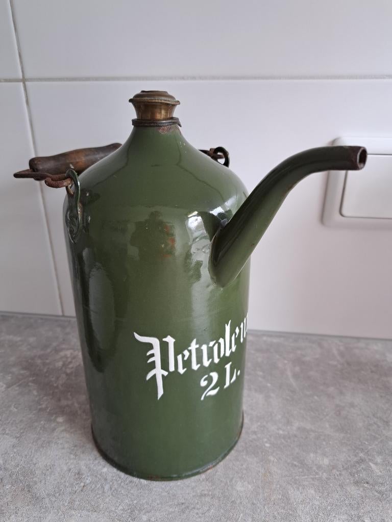 Oud Emaille Petroleum Kannetje, Ophalen of Verzenden