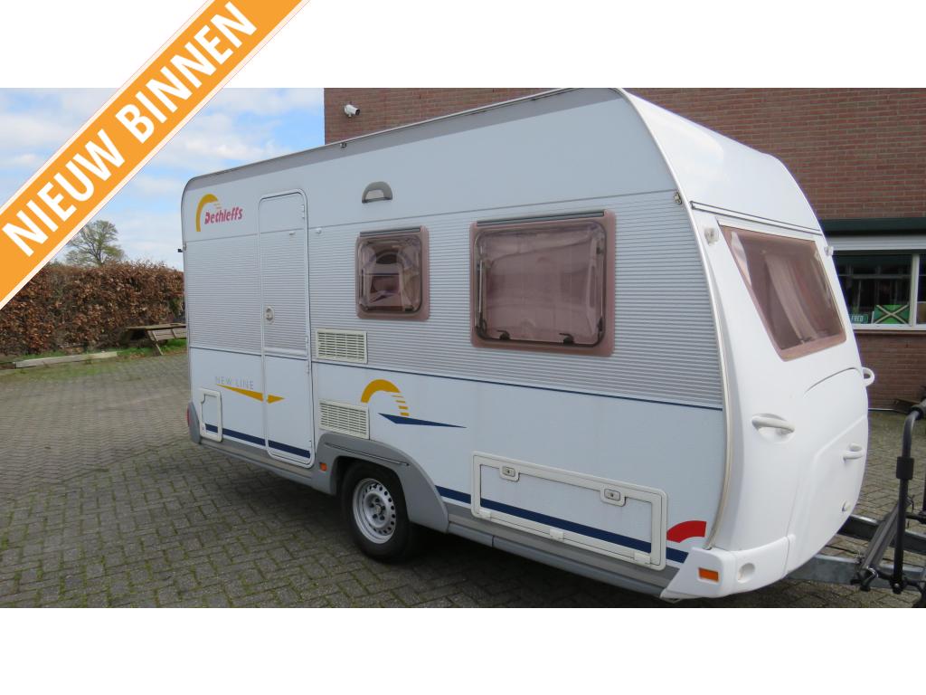 DETHLEFFS NEW LINE 420 TN BOVAG NIEUW, VT BJ 2004 €, Caravans en Kamperen, Caravans, Niet ingevuld, Schokbreker, Bedrijf, Niet ingevuld