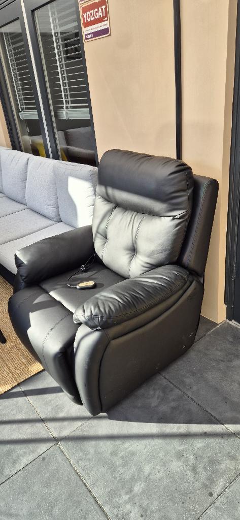 Verstelbare bank, Ophalen, Eenpersoons, 75 tot 100 cm, Zo goed als nieuw