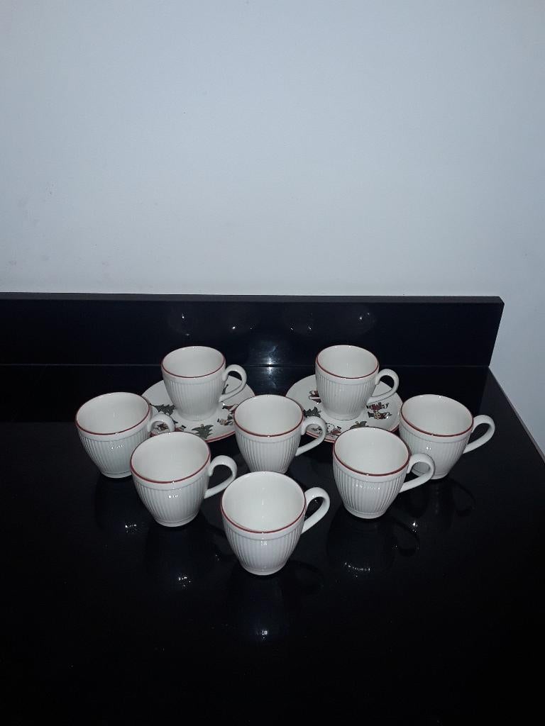Wedgwood kop en schotels Windsor Christmas, Antiek en Kunst, Verzenden