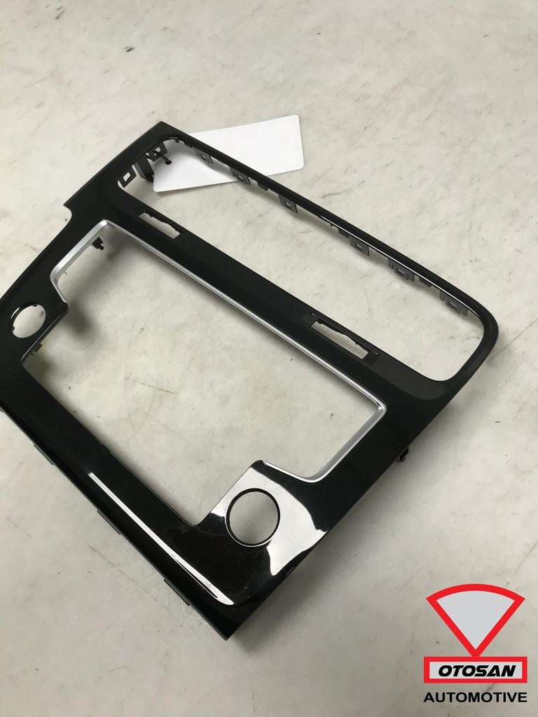 VW Golf 7 Sierlijst Pianolak Zwart Navigatie 5G1819743, Gebruikt, Volkswagen, Volkswagen AG, Berliner Ring 2
38440  Wolfsburg, DE