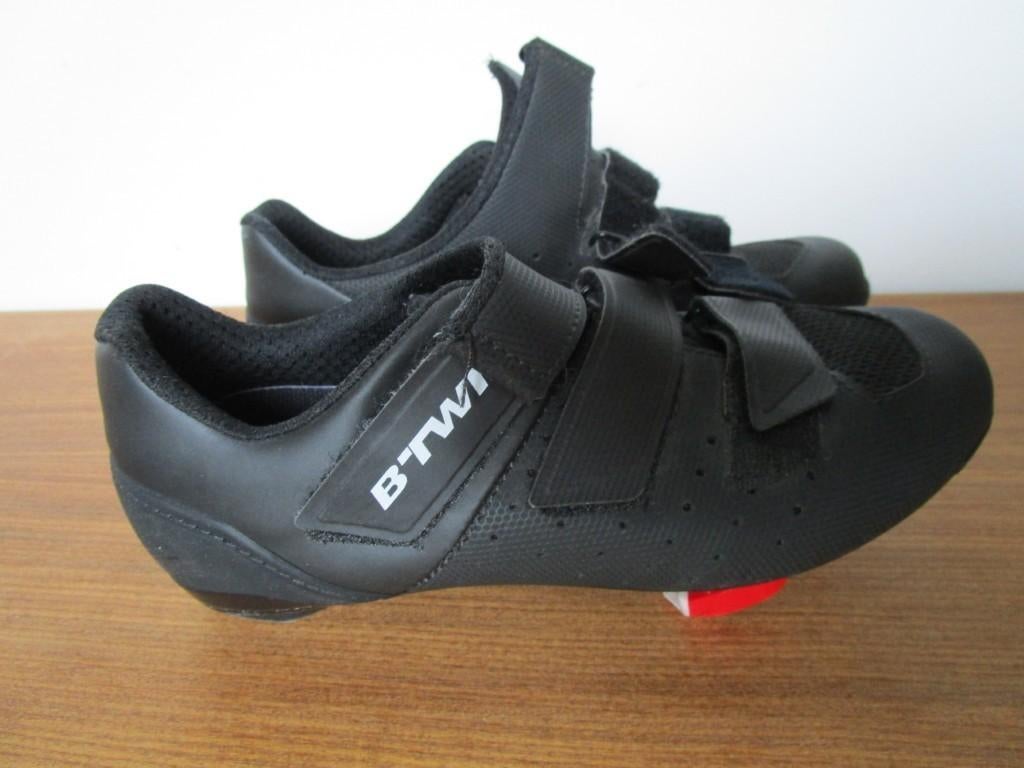 Nr.300: Wielrenschoenen maat 39 en handschoenen maat 152, Ophalen of Verzenden, Zo goed als nieuw, Schoenen