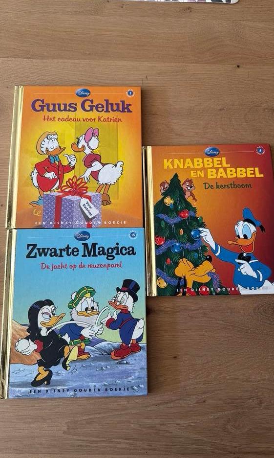 Disney gouden boekje, Jongen of Meisje, Zo goed als nieuw, Sprookjes, Gouden boekje