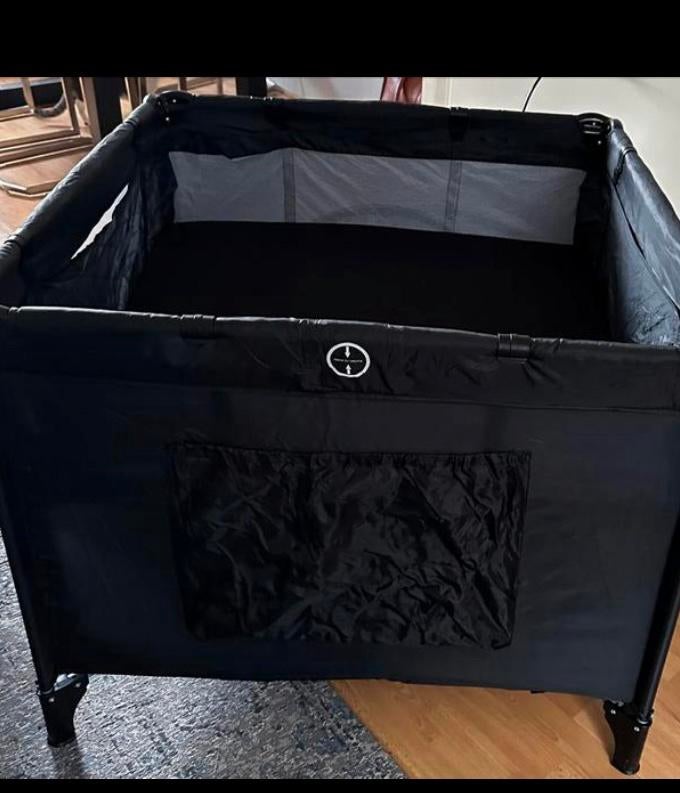 Zwarte Inklapbare box, Ophalen, Zo goed als nieuw