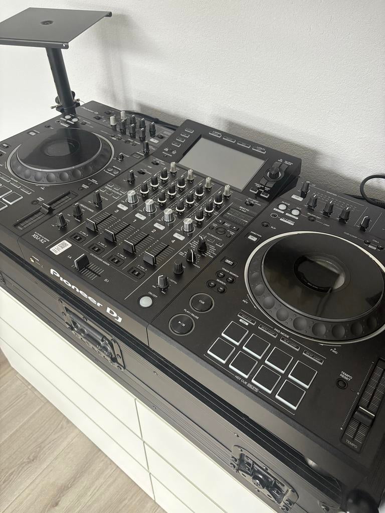 Pioneer XDJ-XZ Standalone DJ Draaitafel met Fightcase, Ophalen of Verzenden, Zo goed als nieuw, Dj-set, Pioneer