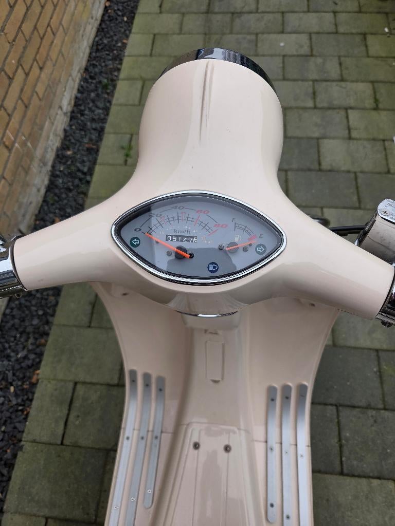Scooter btc wit retro, Ophalen, Gebruikt, Benzine, Overige merken