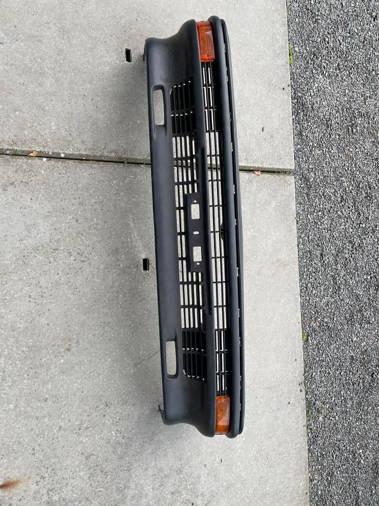 Toyota corolla e9 hatchback voorbumper nette staat, Ophalen