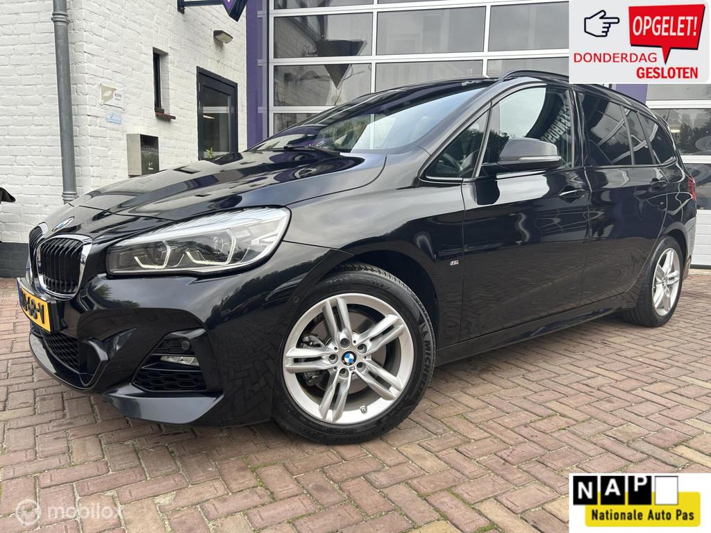 BMW 2-serie Gran Tourer 218i Exe * AUTOMAAT * TREKHAAK *, Auto's, BMW, Gebruikt, 2-Serie Gran Tourer, Zwart, Leder