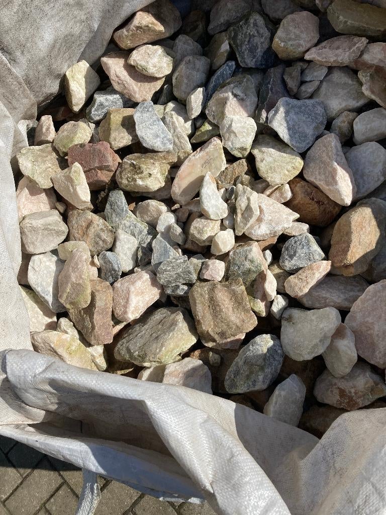 portugese breuksteen bigbag, Ophalen, Zo goed als nieuw