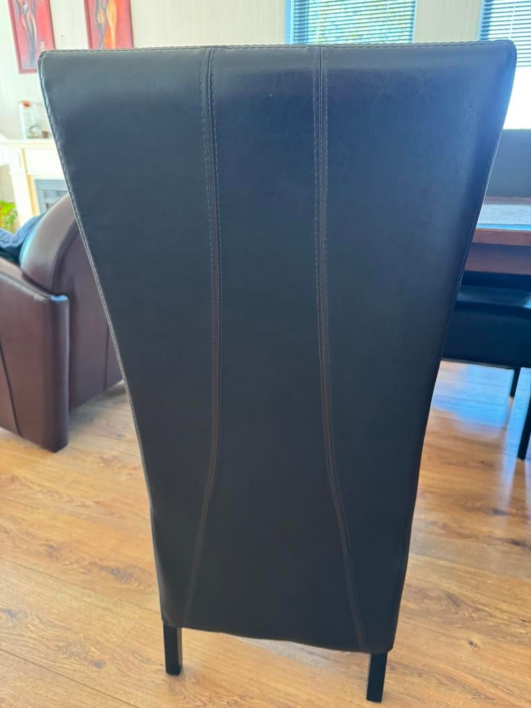 6x leren eetkamerstoel bijna gratis, Huis en Inrichting, Stoelen, Bruin, Leer, Ophalen of Verzenden, Zo goed als nieuw