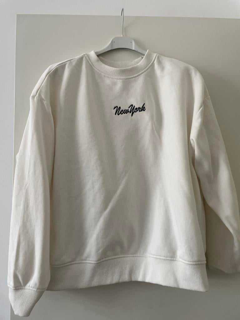 Witte trui met 'New York' en 'BRKLYN' opdruk, Ophalen of Verzenden, Zo goed als nieuw, Maat 42/44 (L), Wit