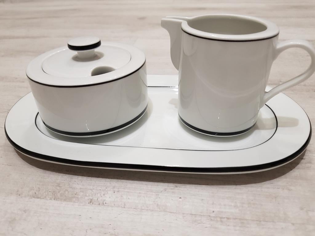 Arzberg Melk en Suiker set wit met blauw randje, Koffie set, Huis en Inrichting, Keuken | Servies, Overige typen, Ophalen of Verzenden