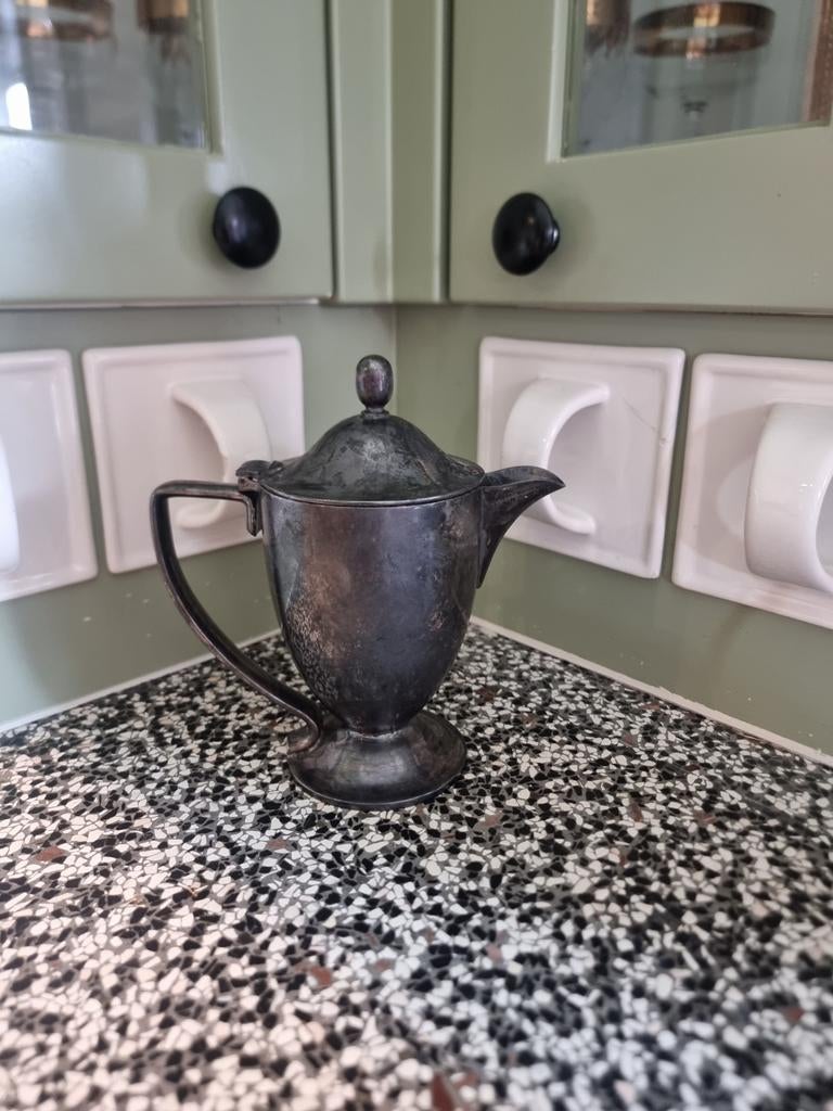 Verzilverd kannetje Hollandia Plate 375ml, Antiek en Kunst, Antiek | Goud en Zilver, Ophalen of Verzenden, Zilver